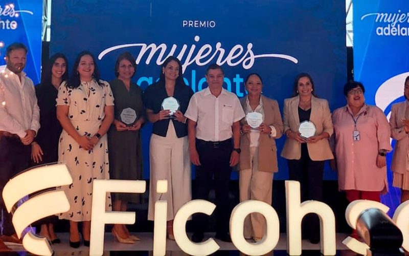 Mujeres Adelante con Ficohsa: impulsando el emprendimiento femenino en Centroamérica