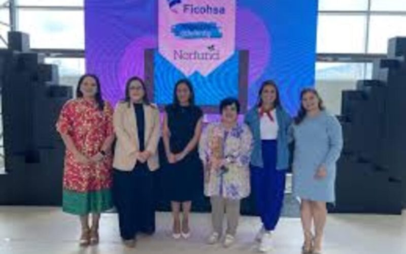 Mujeres Adelante con Ficohsa: impulsando el emprendimiento femenino en Centroamérica